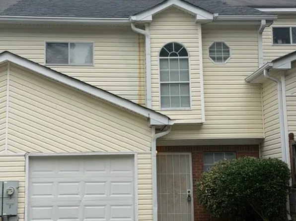 3774 Soapstone Rd, Decatur, GA 30034