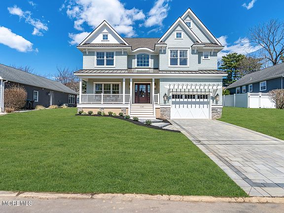 4th image of 1130 Mohegan Road