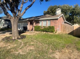 4201 Appleyard Dr, Fort Worth, TX 76137