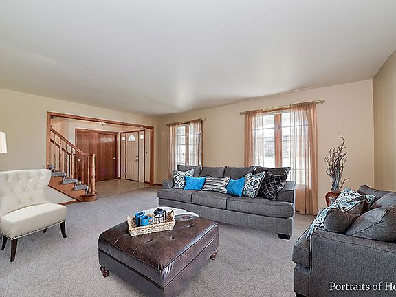 3rd image of 15530 Plum Tree Dr