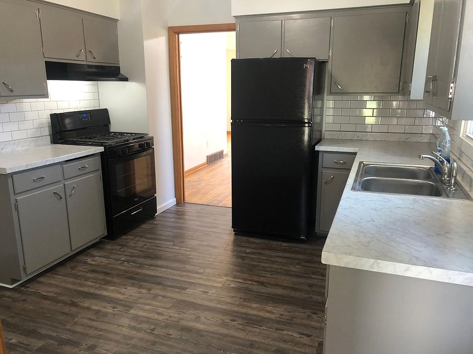 1st image of 3333 Holland St #1
