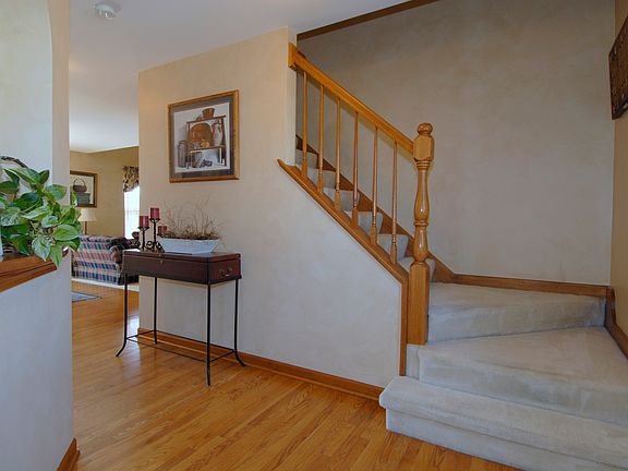 2nd image of 2417 Glenford Dr