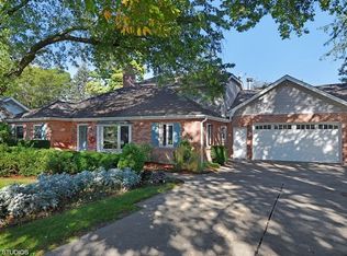 5705 Willow Springs Rd, Countryside, IL 60525