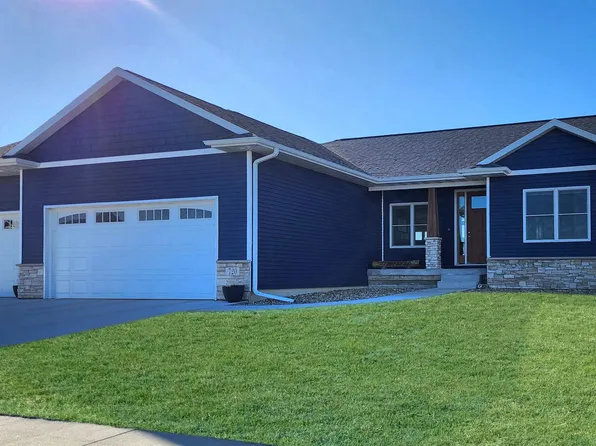 720 Schumacher Blvd, Denver, IA 50622