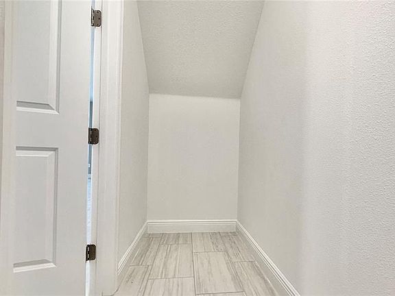 5th image of 12140 Bracco St