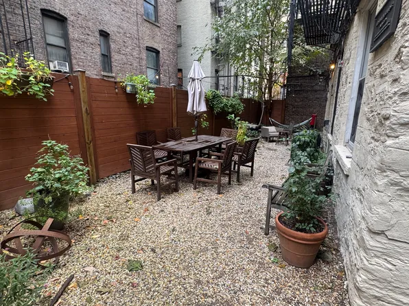 320 West 84th Street image 17 of 21