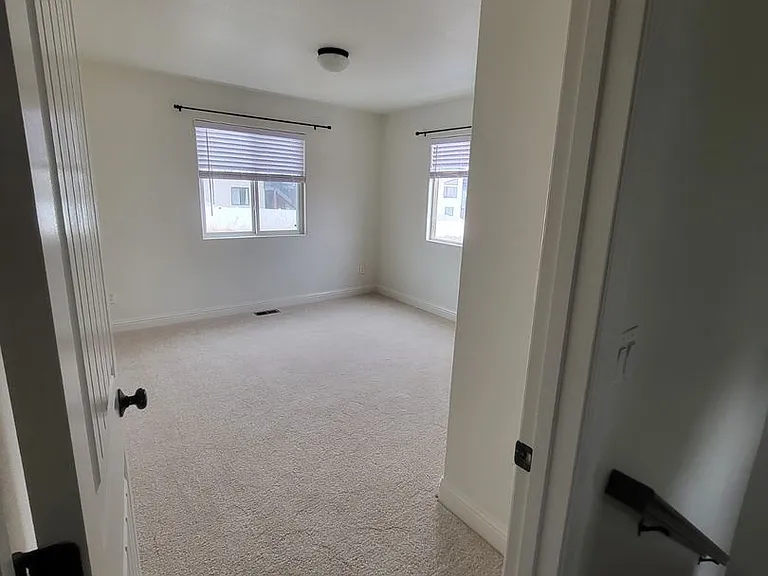 4105 Gunsmoke Rd — Photo 24