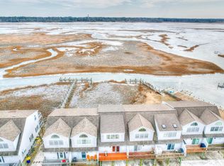 7214 Fiddler Bay Ln, Chincoteague, VA 23336
