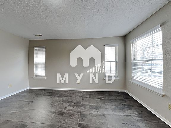 2nd image of 4418 Autumn Crest Ct