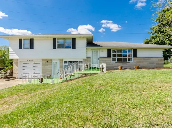 102 Mahuron Drive, Salem, IN 47167