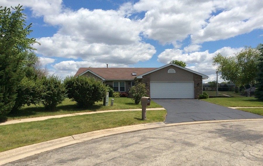 1st image of 5932 Whisper Ct