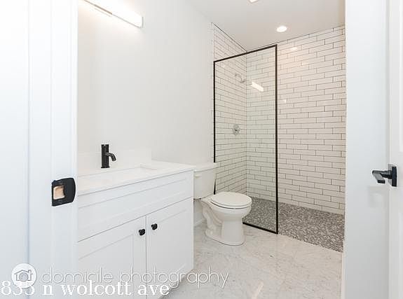 5th image of 835 N Wolcott Ave #628