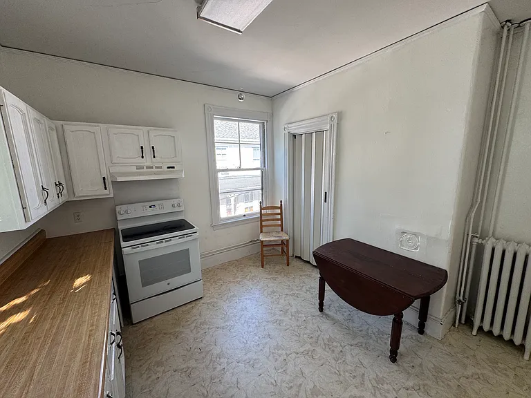 683 State St #2 — Photo 9