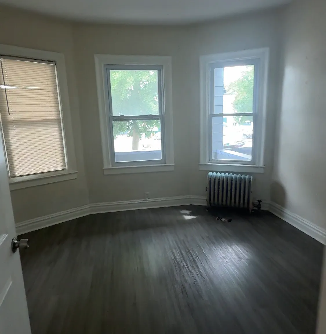 3 bed, $2,600 — Photo 2