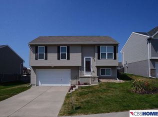 11010 Weber St, Omaha, NE 68142