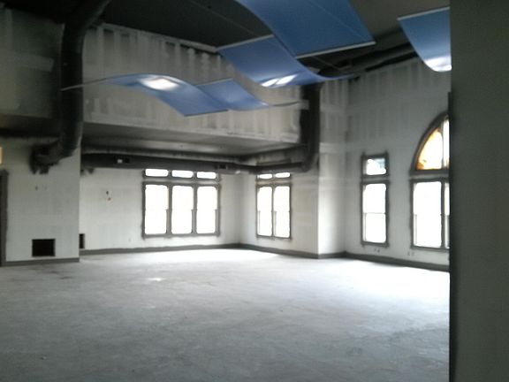 4th image of 200 Boardwalk Ave APT 122