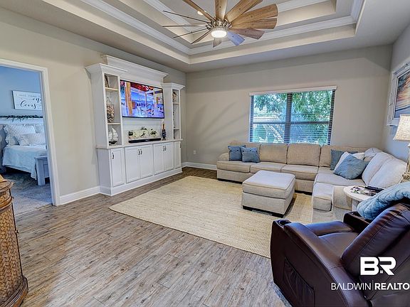 4th image of 21549 Yosemite Blvd