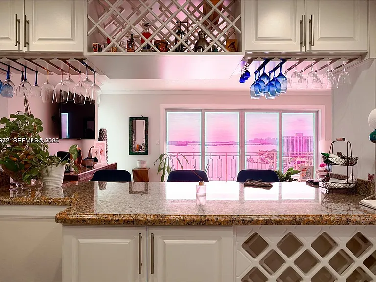 11111 Biscayne Blvd #20E — Photo 19