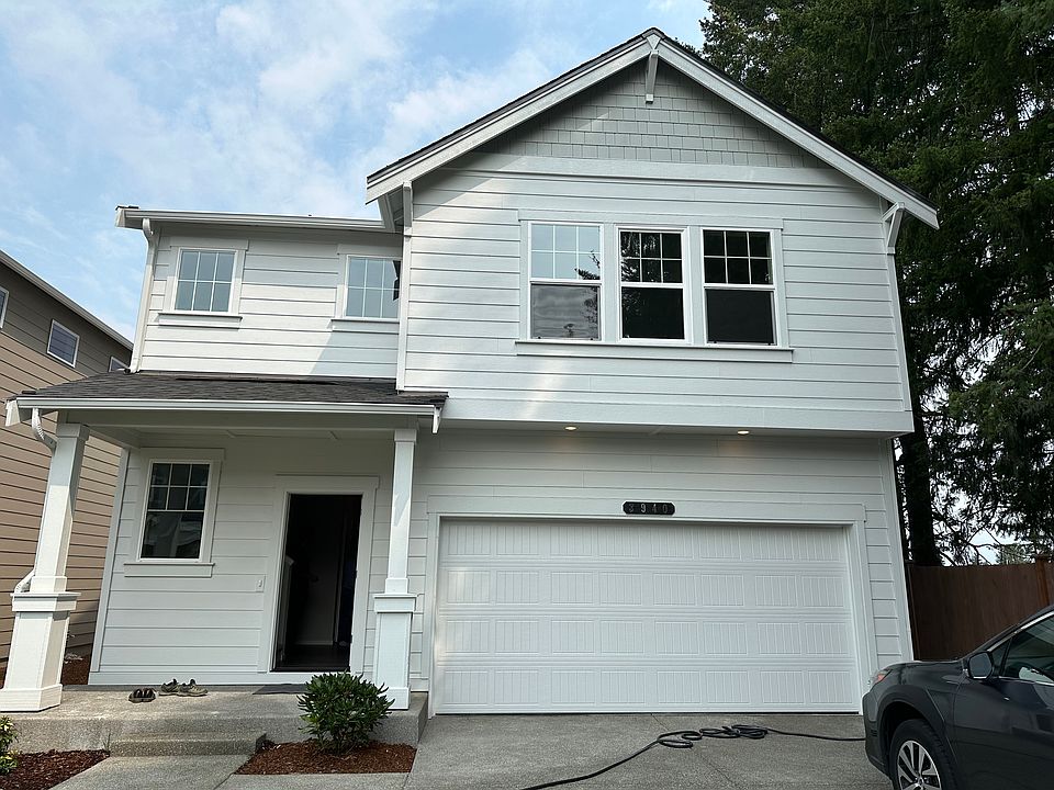 1st image of 3940 Boxcar Ct NE