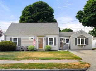 9 Anthony Rd, Peabody, MA 01960