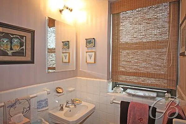 Sold by Bellmarc Realty | media 51