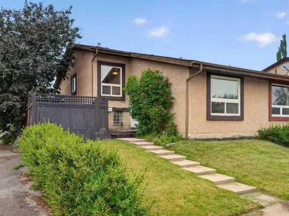 179 Pinecliff Clos NE, Calgary, AB T1Y 4N4