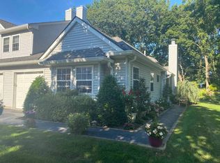 109 Sara Cir FLOOR 1, Pt Jefferson Station, NY 11776