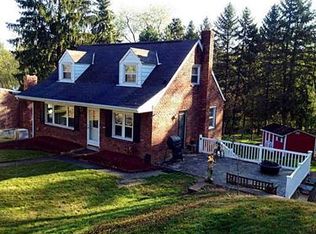 5837 Clark Ave, Bethel Park, PA 15102