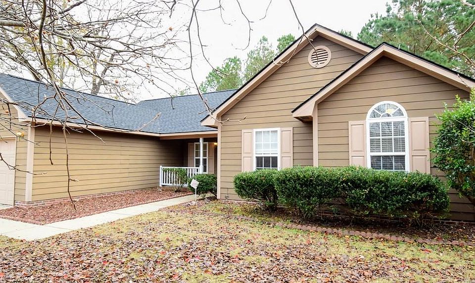 1st image of 468 Northwoods Dr