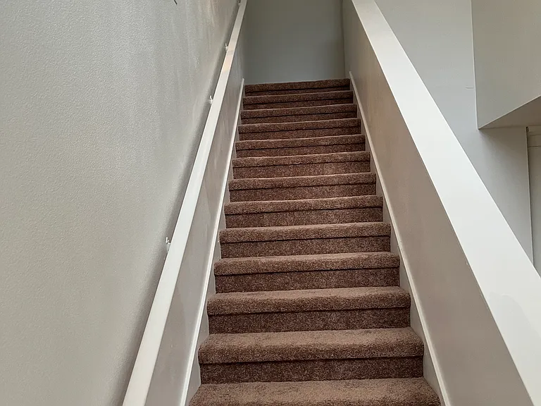 540 Brighton Ct — Photo 28