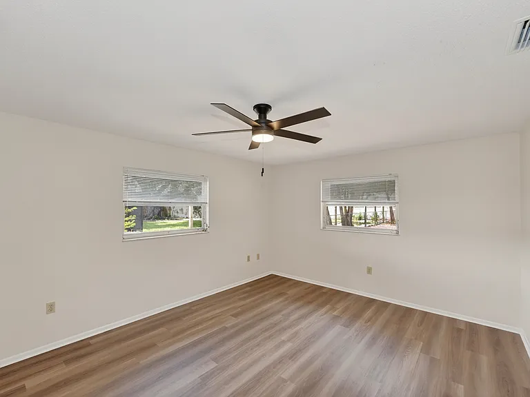 2508 Cardwell Way — Photo 2