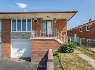 1161 Shadeland Dr, Mississauga, ON L5C 1P2