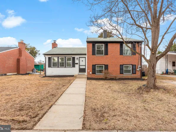 7535 Abbington Dr, Oxon Hill, MD 20745