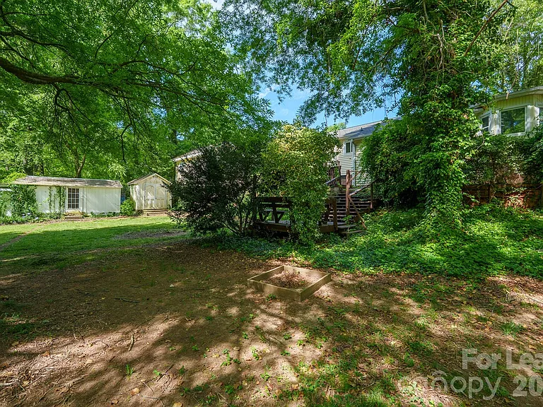 21014 Pine Ridge Dr — Photo 6