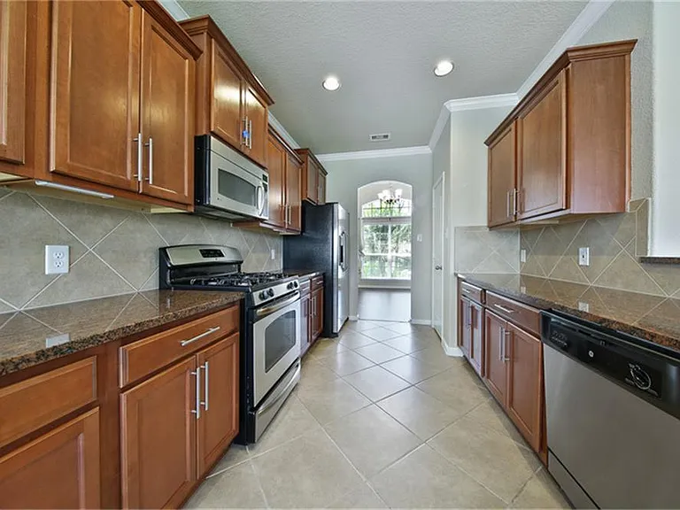 139 Sweet Leaf Grove Ln — Photo 8
