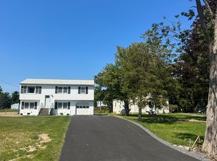 550 Old Loudon Rd, Cohoes, NY 12047