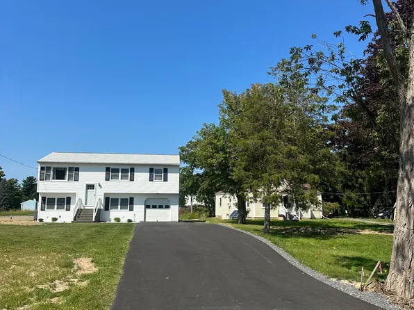 550 Old Loudon Rd, Cohoes, NY 12047