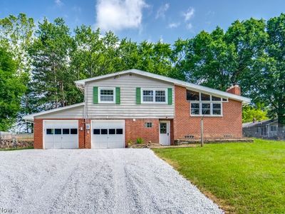 3721 N Sunnyfield Dr, Akron, OH, 44321