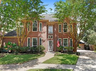 722 Clarenda Falls Dr, Sugar Land, TX 77479