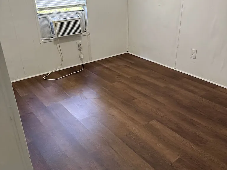 17249 Liberty Rd — Photo 11