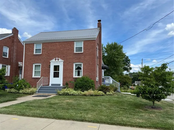 2302 Delaware Ave, New Castle, PA 16105