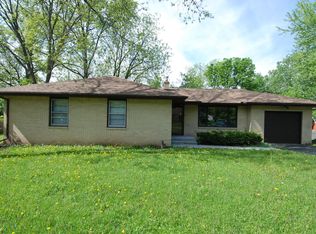 49 Briar Ln, Rockford, IL 61103