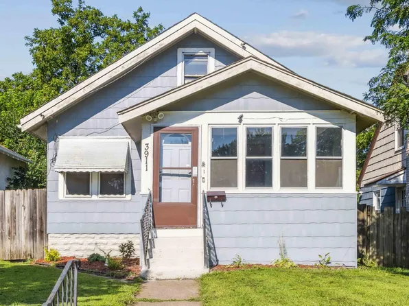 3911 Aldrich Ave N, Minneapolis, MN 55412