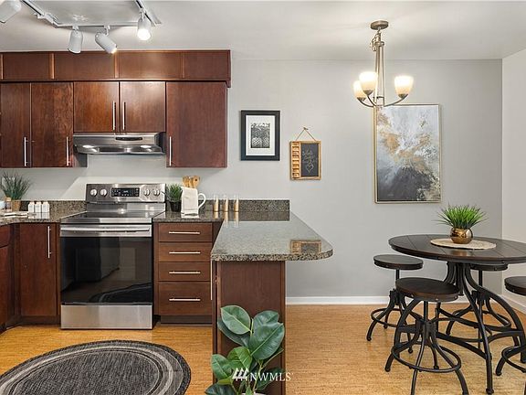 4th image of 1707 Boylston Ave APT 114