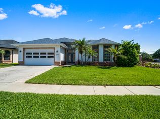22809 Willow Lakes Dr, Lutz, FL 33549