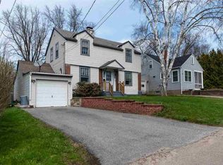 20 White Pl, South Burlington, VT 05403