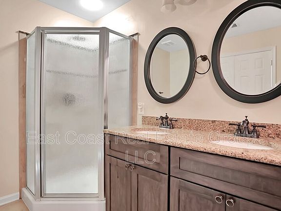 2nd image of 930 Monet Dr