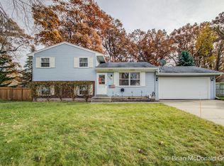 4438 Annsbury Ct SW, Wyoming, MI 49519