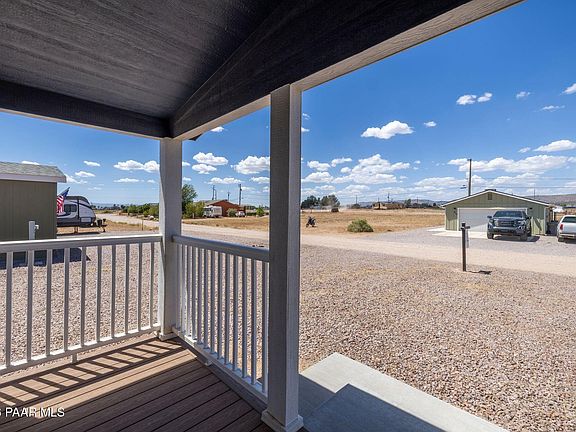 4th image of 425 W Acapulco Way