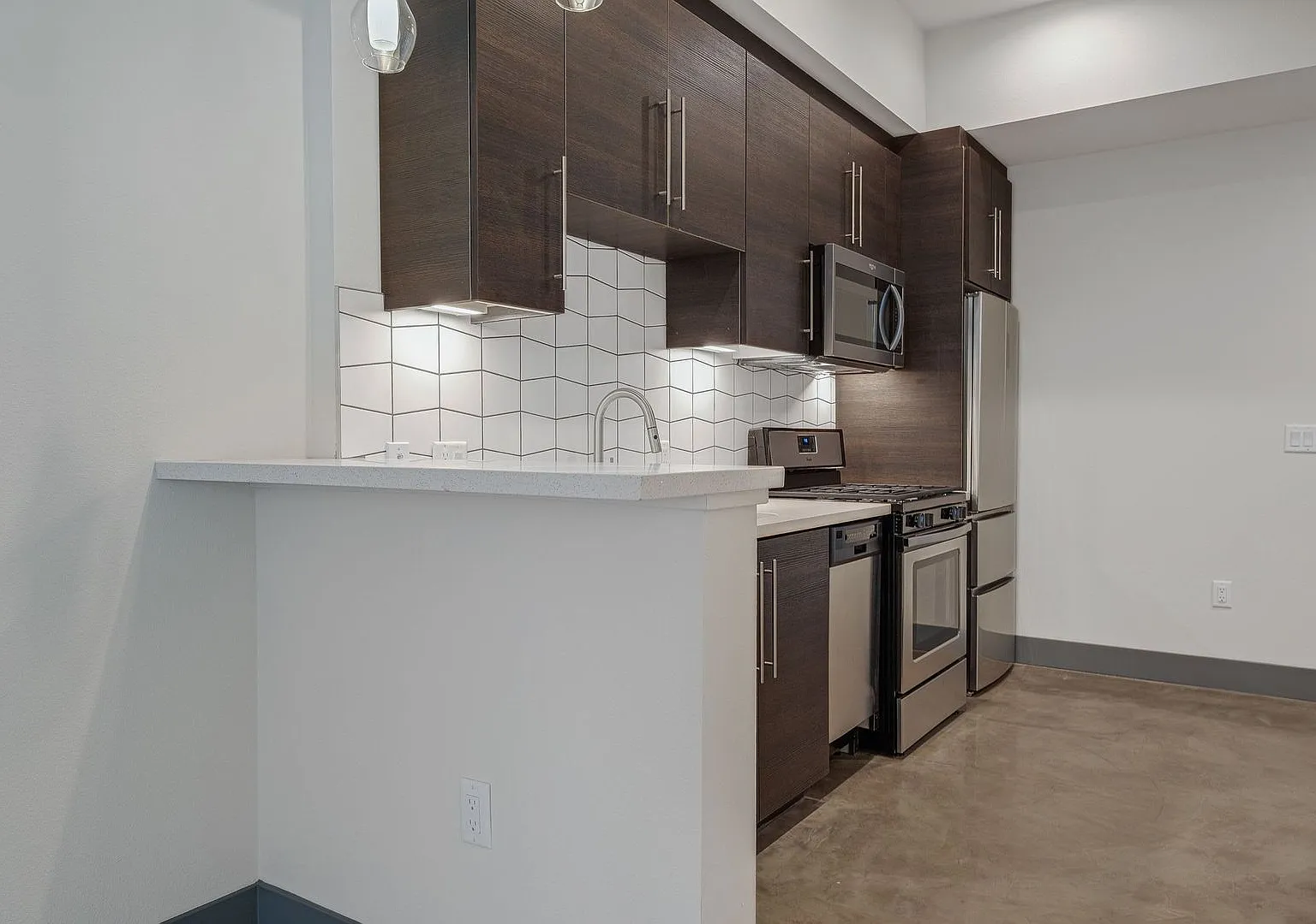T Lofts Apts — Photo 3